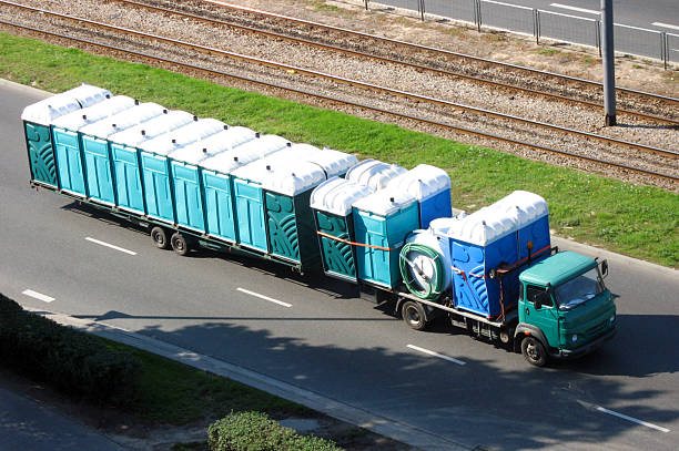 Porta potty delivery and setup in Riesel, TX
